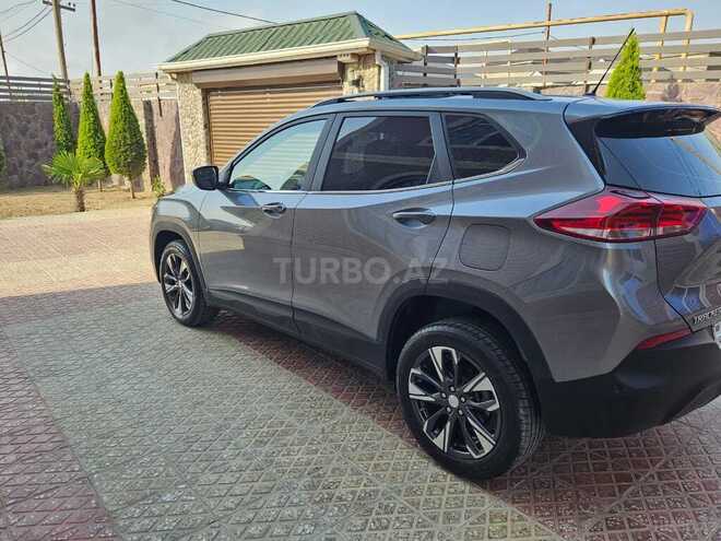 Chevrolet Tracker-6