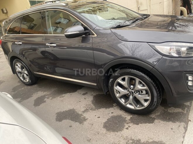 Kia Sorento-5