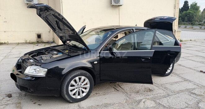 Audi A6-2