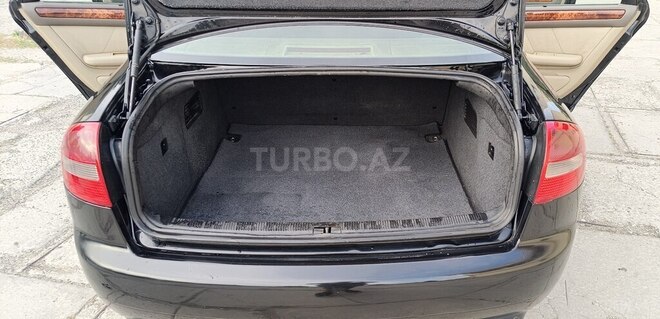 Audi A6-14