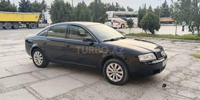 Audi A6-11