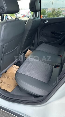 Opel Corsa-9