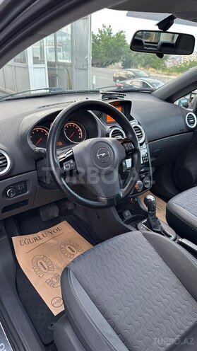 Opel Corsa-11