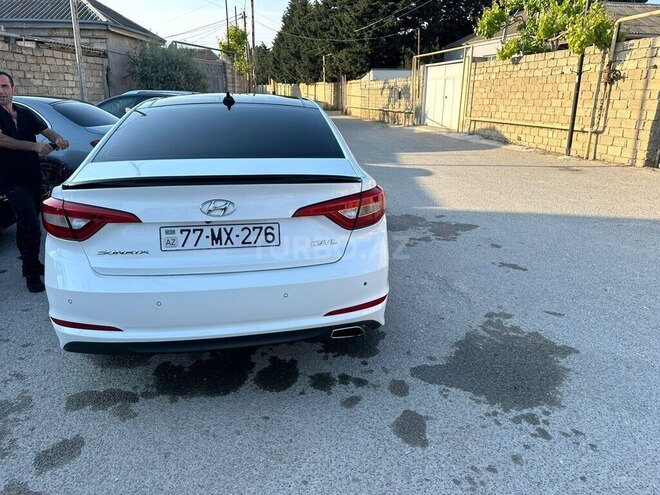 Hyundai Sonata-6
