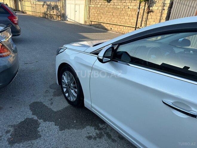Hyundai Sonata-9