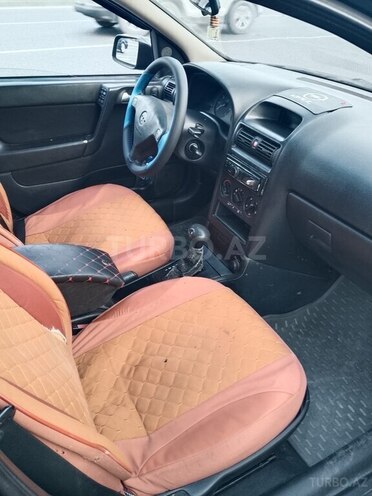 Opel Astra-8