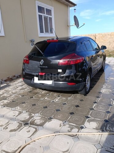 Renault Megane-7