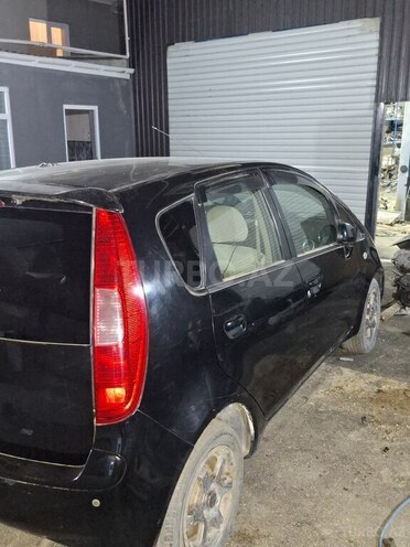 Mitsubishi Colt-4
