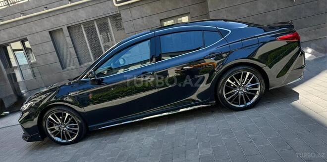Toyota Camry-5
