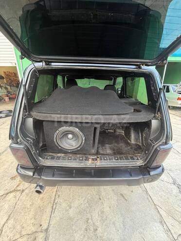 LADA (VAZ) Niva-12