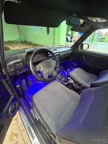LADA (VAZ) Niva-11