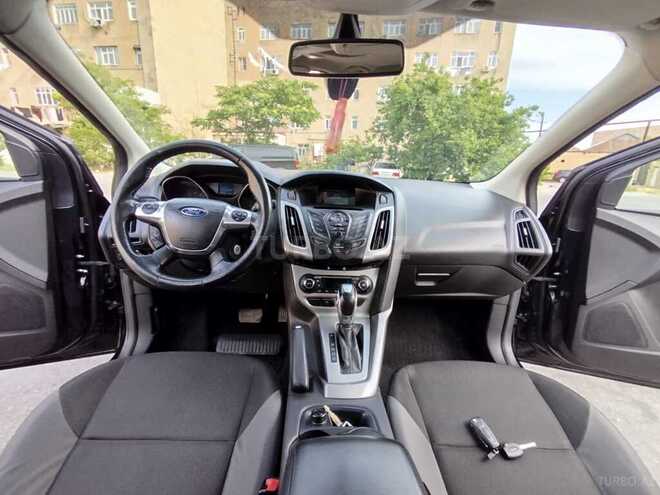 Ford Focus-3
