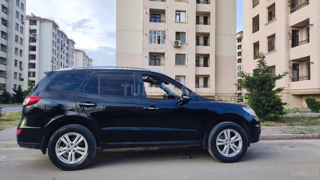 Hyundai Santa Fe-7