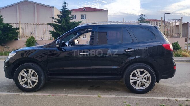 Hyundai Santa Fe-8