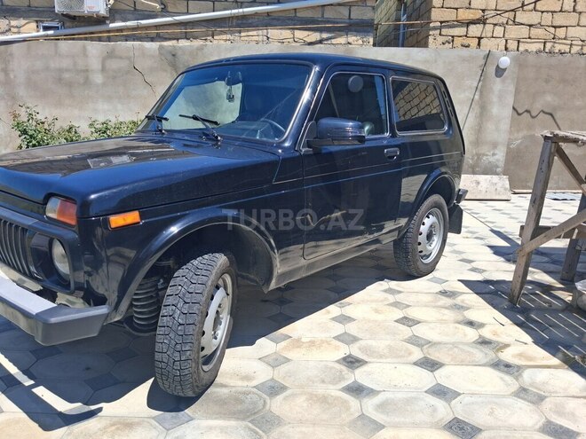 LADA (VAZ) Niva-6