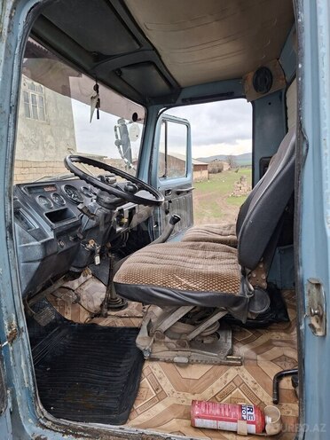 GAZ 53-2