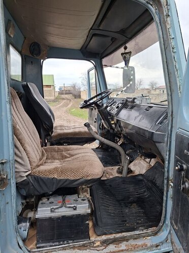 GAZ 53-5