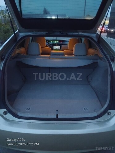 Toyota Prius-10