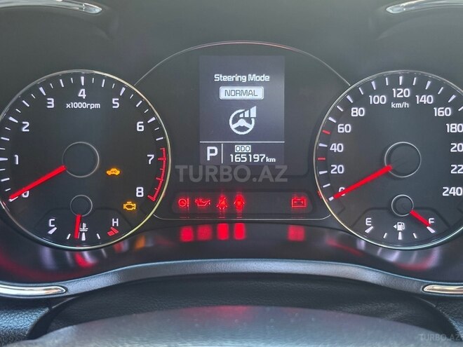 Kia Cerato-7