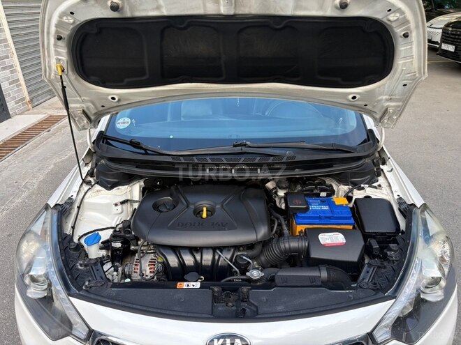 Kia Cerato-6