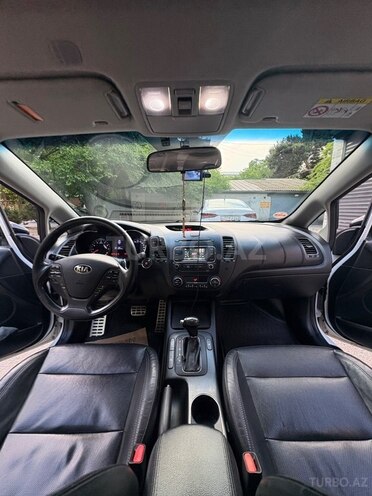 Kia Cerato-4