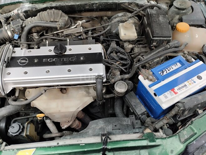 Opel Vectra-5