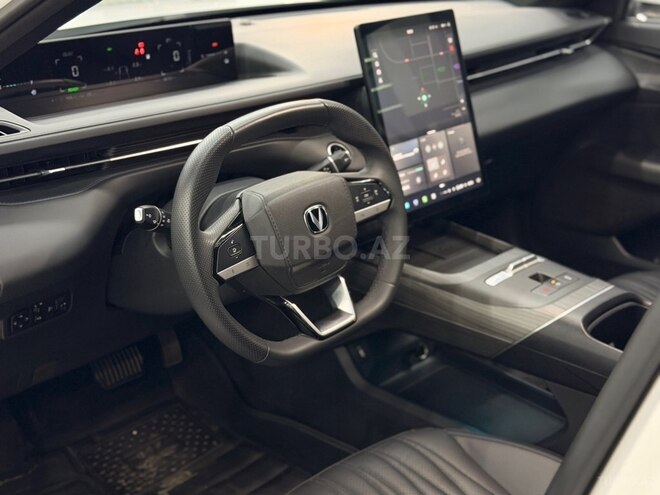 Changan Eado-6