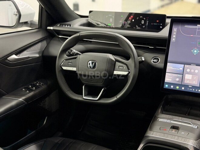 Changan Eado-8