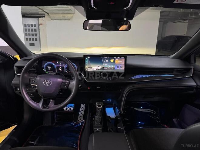 Toyota Camry-17
