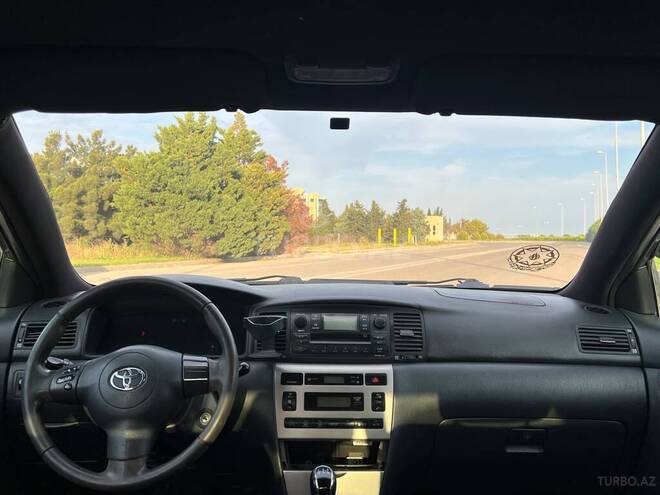 Toyota Corolla-10