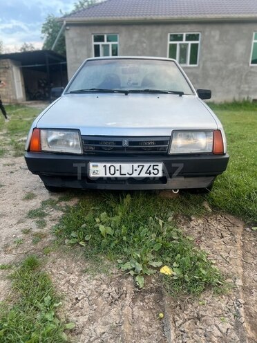 LADA (VAZ) 21099-1