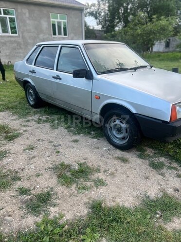 LADA (VAZ) 21099-4