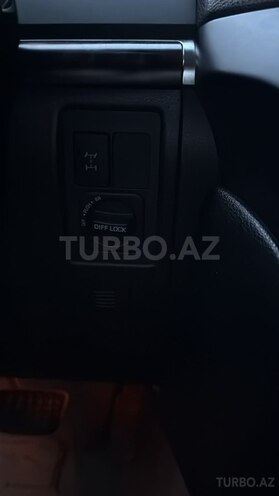 Toyota Land Cruiser-8