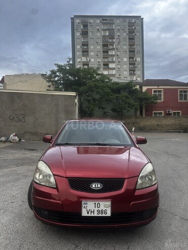 Kia Rio-1