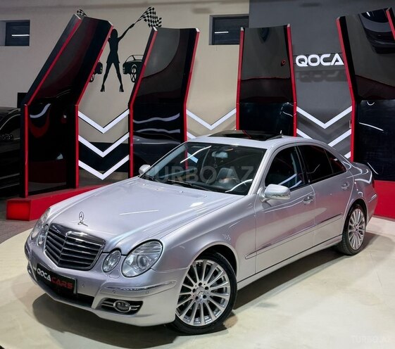 Mercedes E 240-2