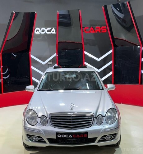 Mercedes E 240-6