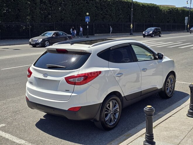Hyundai ix35-5