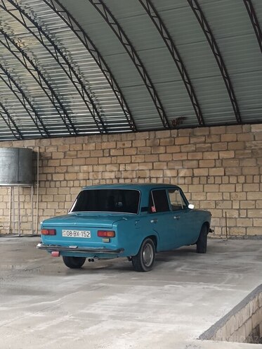 LADA (VAZ) 21011-4