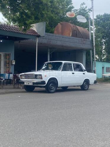 LADA (VAZ) 2107-1