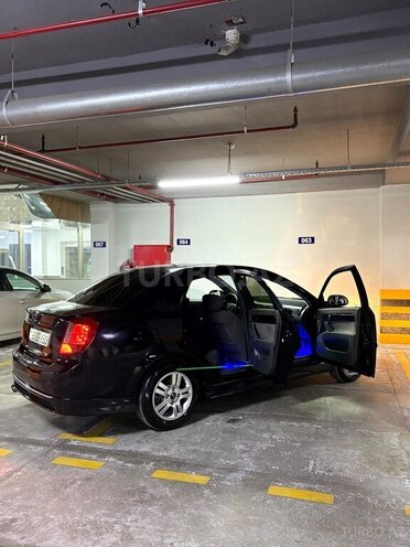Chevrolet Lacetti-6