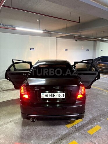 Chevrolet Lacetti-9