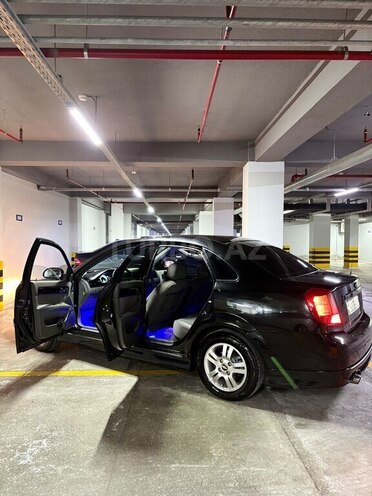 Chevrolet Lacetti-8