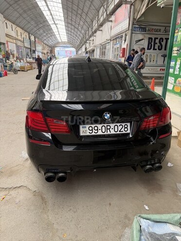 BMW 528-2