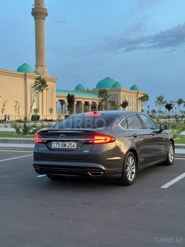 Ford Fusion (North America)-4