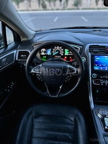 Ford Fusion (North America)-10