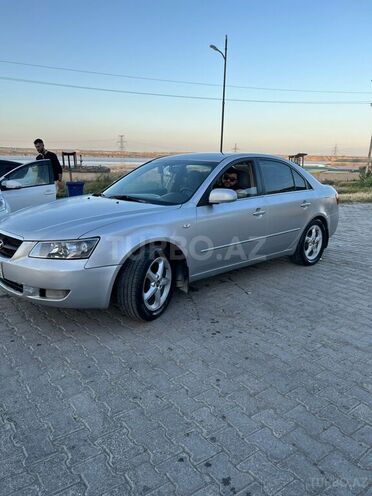 Hyundai Sonata-2