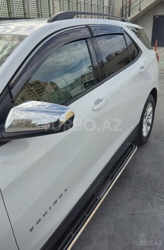 Chevrolet Equinox-8