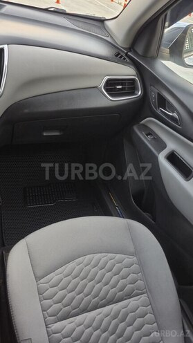 Chevrolet Equinox-15