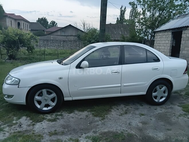 Nissan Sunny-4
