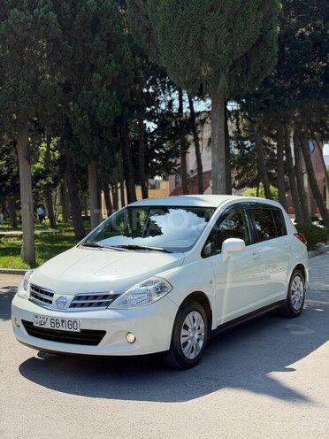 Nissan Tiida-2